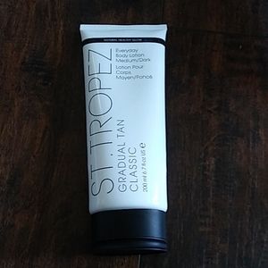 St. Tropez gradual tan everyday lotion medium/dark